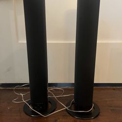 Speakers/soundbar