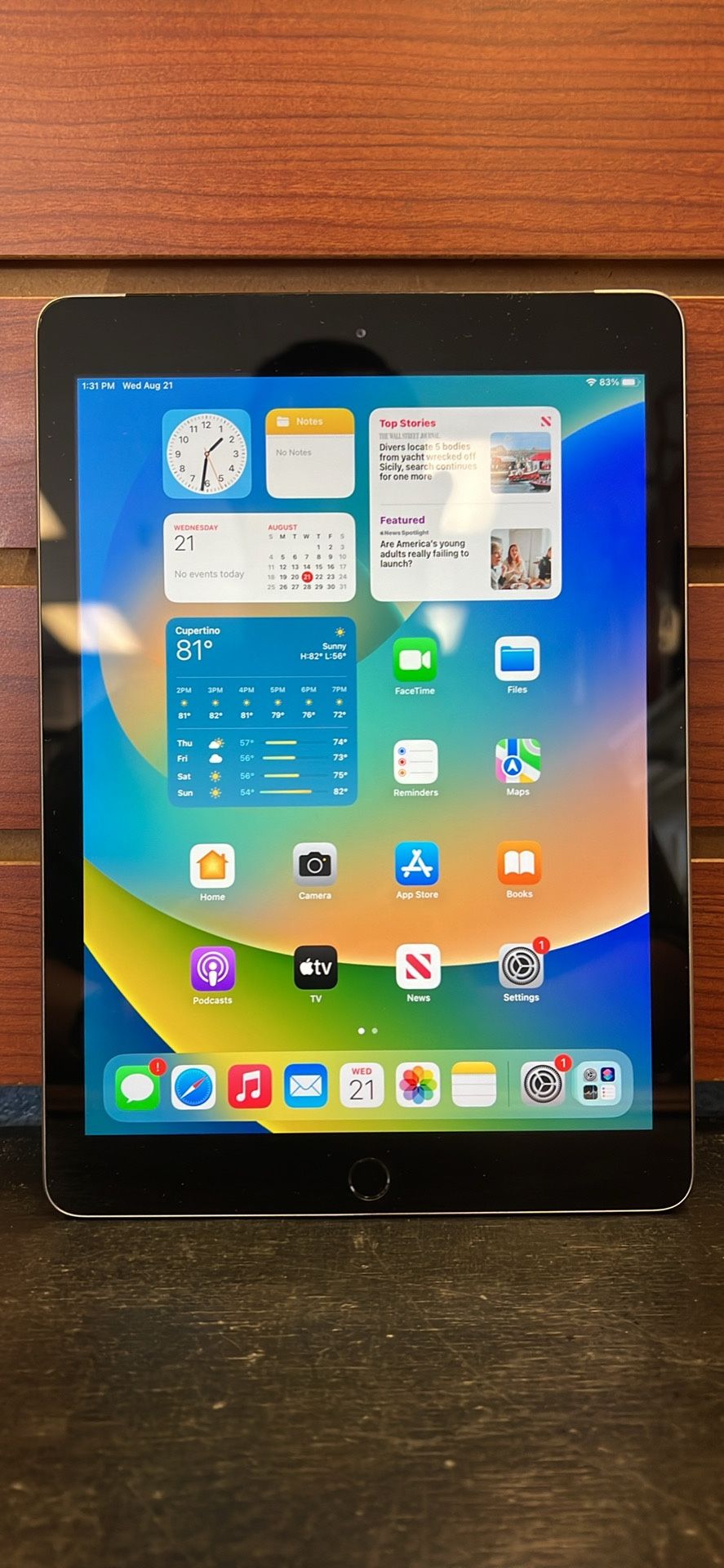 Apple iPad (5th generation)