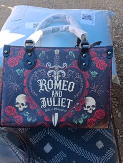 Brand new purse