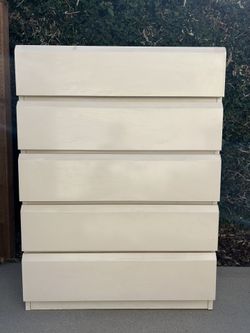Lane Furniture White Chest of Drawers/Dresser/Highboy
