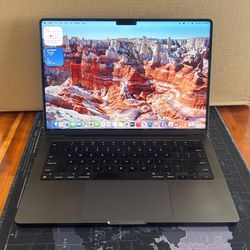 MacBook Pro 14-inch Apple M3 PRO 18GB RAM 512GB SSD 11Core CPU 14Core GPU Fully Functional