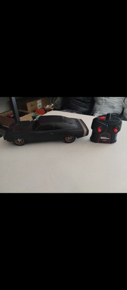 Jada Toys Fast & Furious 1:16 Dom's 1968 Dodge Charger