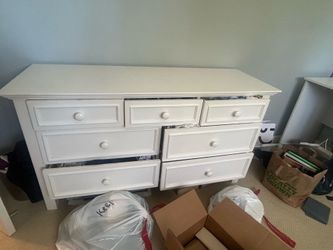 FREE Bedroom furniture