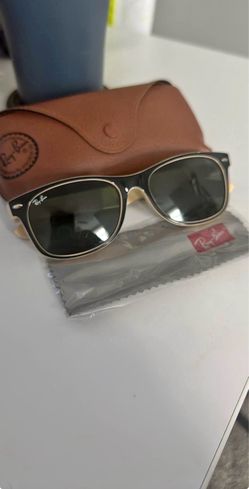 Ray-Ban wayfarer Black/Beige Frames