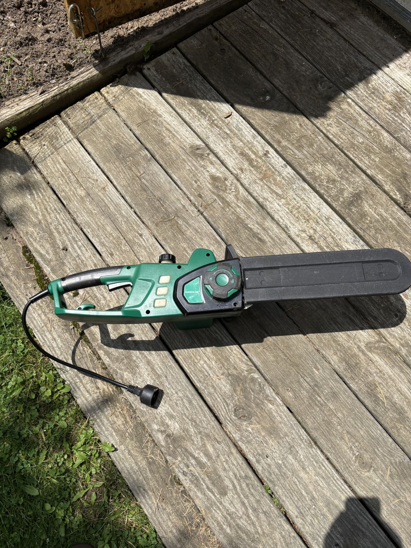 Electric Chainsaw 