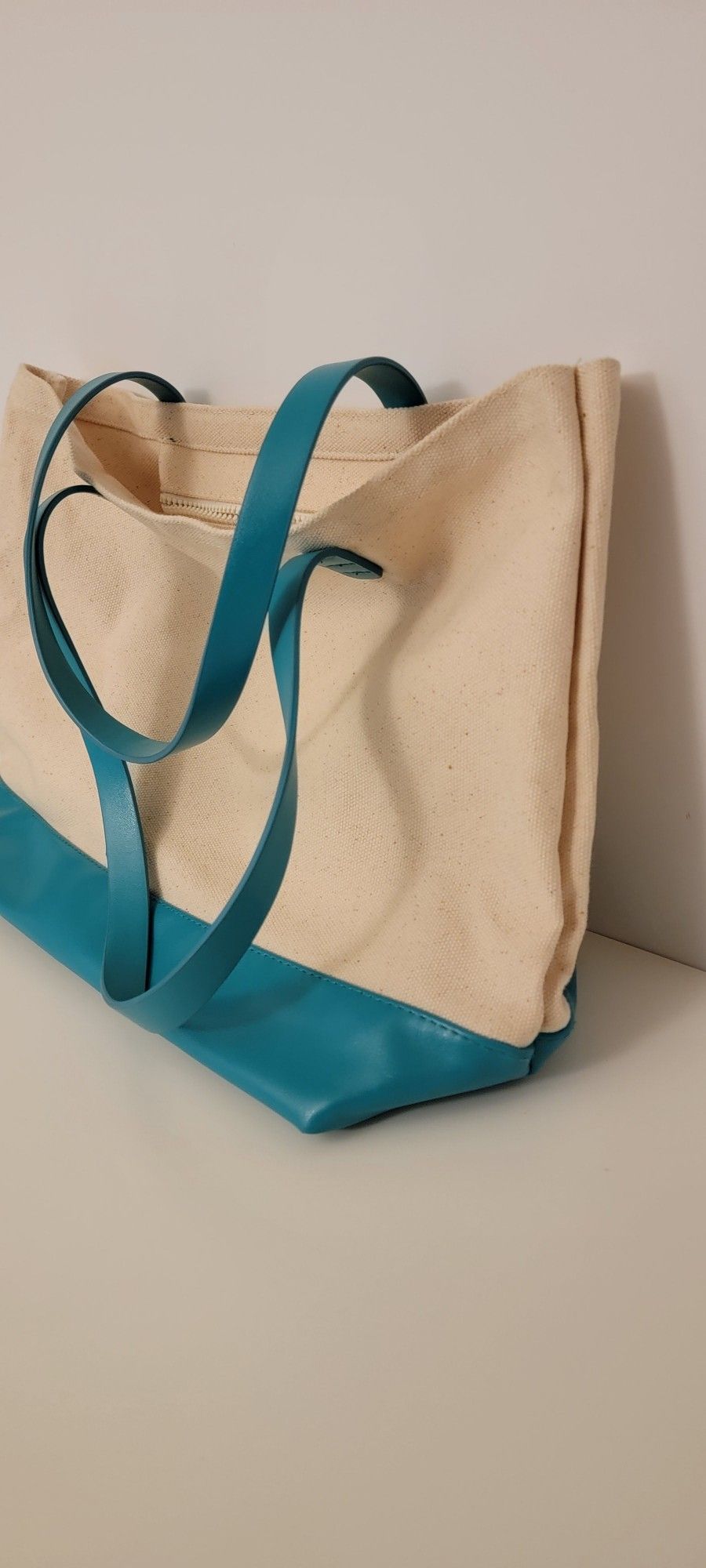 Bloomingdales Canvas Tote Bag Womens Medium Ivory Aqua Blue EUC
