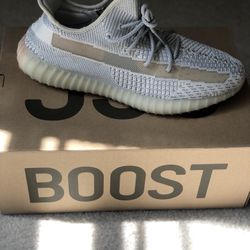 Adidas Yeezy Lundmark