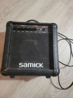 Samick Smart Guitar amp