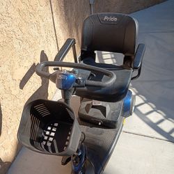 GOGO PRIDE MOBILITY SCOOTER