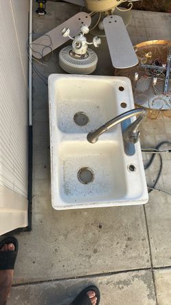 50/50 sink