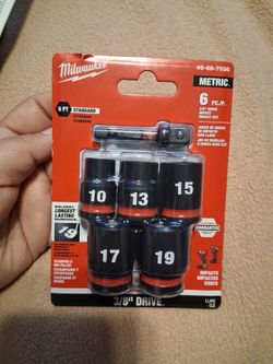 Milwaukee 6pc 3/8 Drive Impact Socket Set