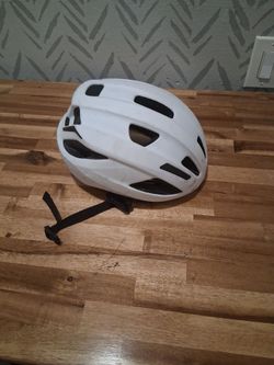 Specialized Alighn II Cycling Helmet Small/Medium 52-56cm