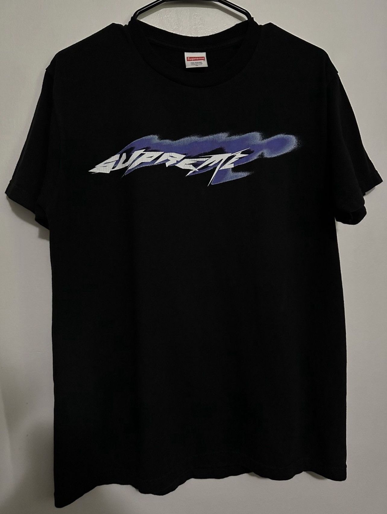 Supreme wind tee
