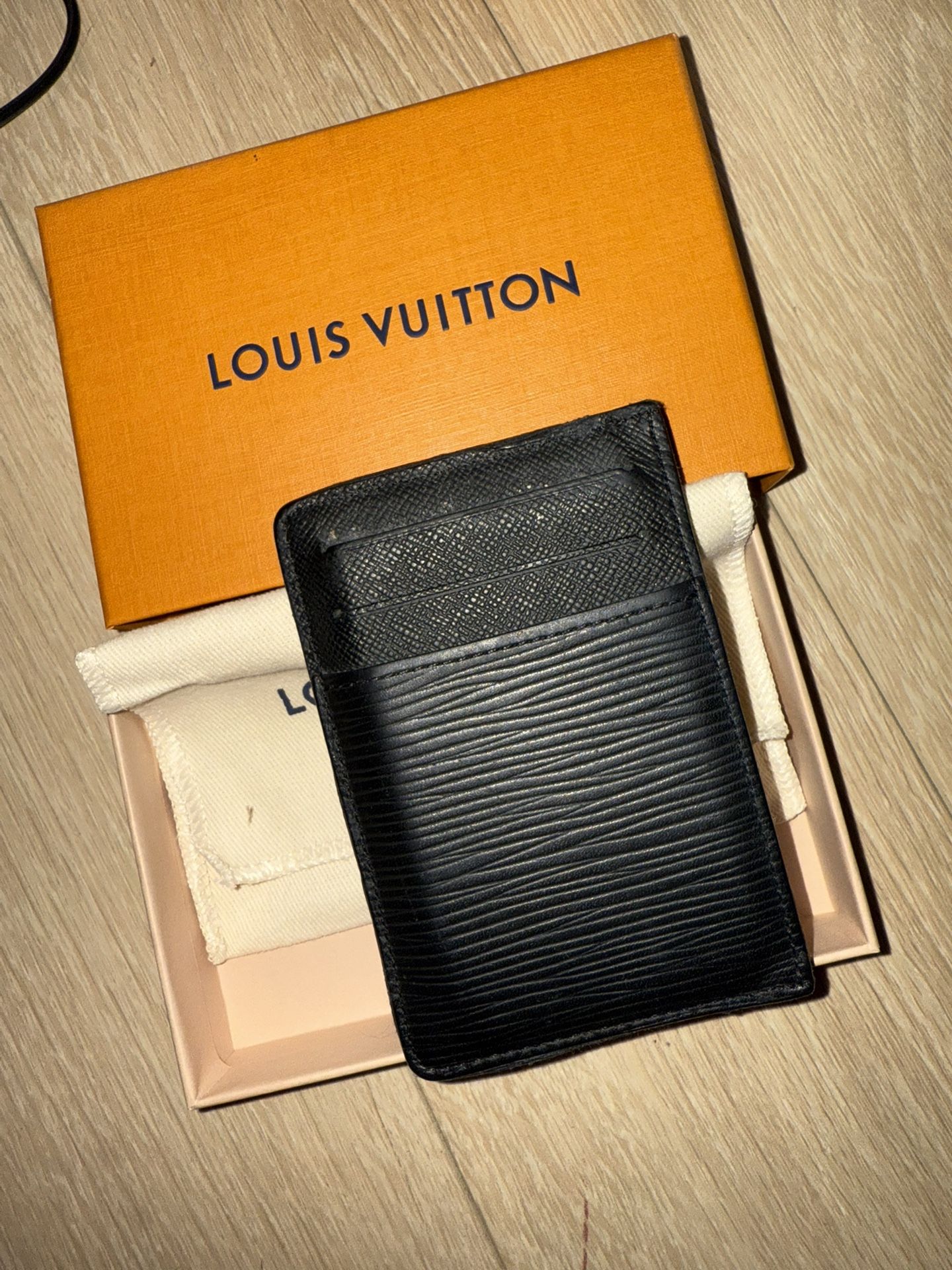 Louis Vuitton Men’s Cardholder Wallet
