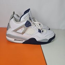 Air Jordan Retro Unisex Midnight Navy Size 4.5 Y