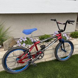 Mid School 20 Avent Morpheus Pro XXXl Bmx Race Bike Bombshell