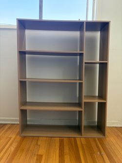 Modern Geometric Bookcase – 7 Open Cubbies, Natural Wood Finish