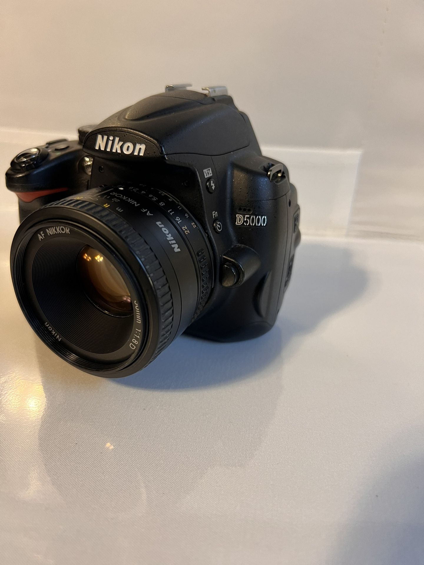 Nikon D5000