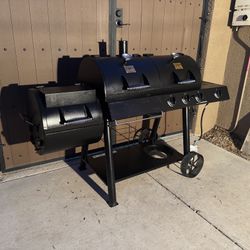 Oklahoma Joes Longhorn Grill - $350 OBO