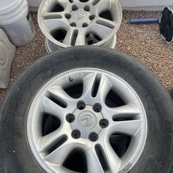 Lexus GX470 17” Wheels