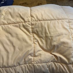 Yellow Comforter Twin 