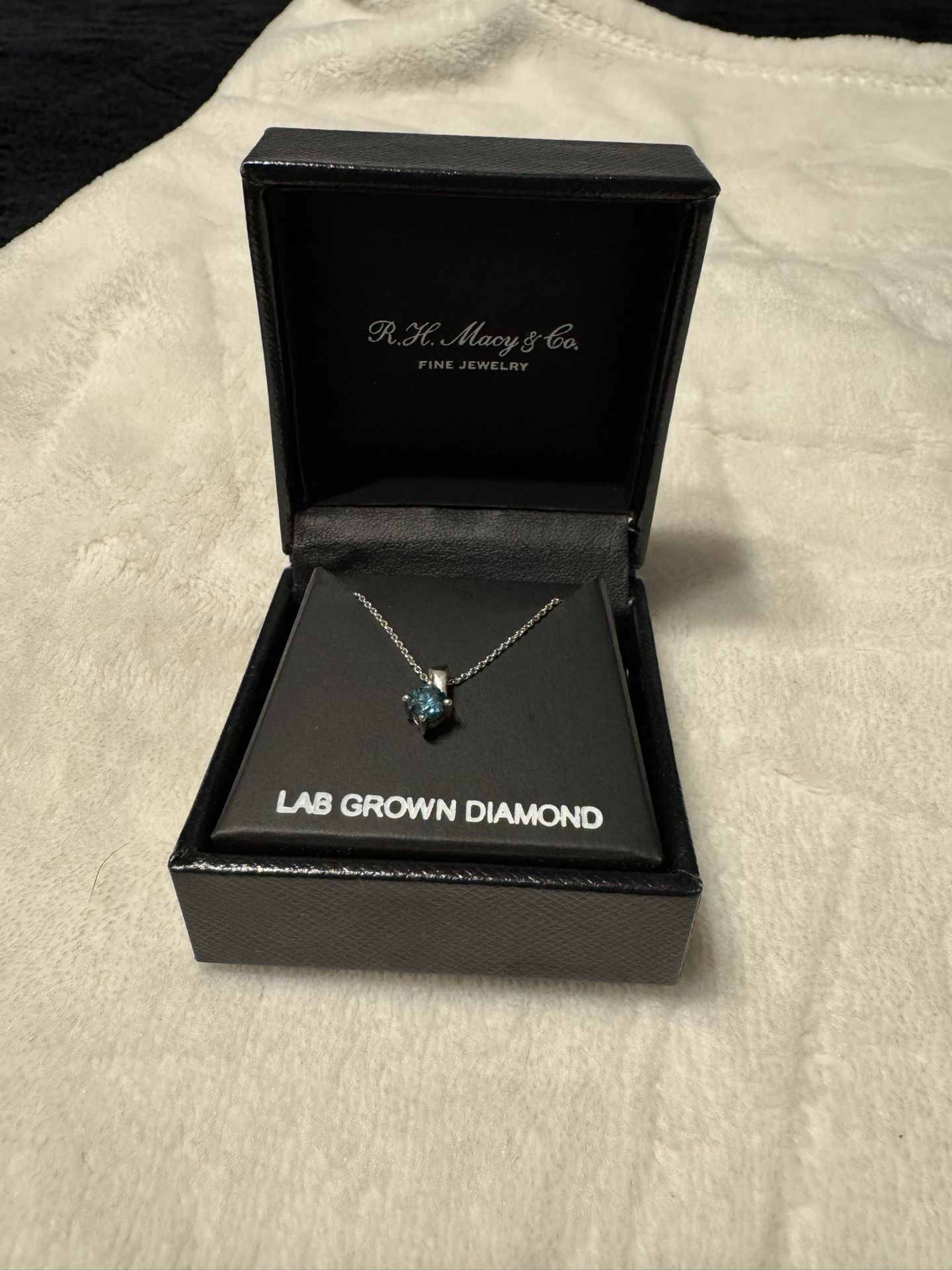 Macys lab Grown diamond