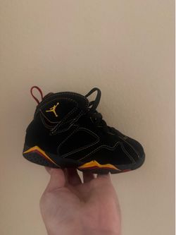 Toddler Jordan 7 size 9