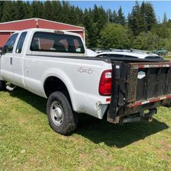 Tommy Gate Tommy Lift For A 3500 Pickup Truck