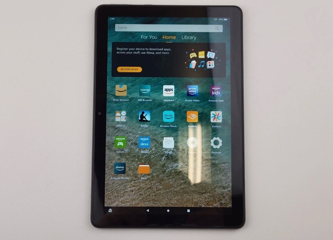 Amazon Kindle Fire HD10 (11th generation) gray with charger