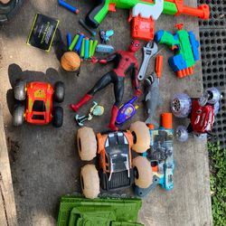 Toys $15 available at Desoto 👈