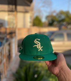 Chicago White Sox size 7 1/8-Soft Yellow UV