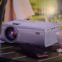Projector w/remote