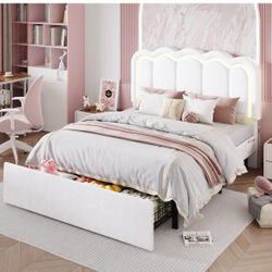 Platform bed frame size queen