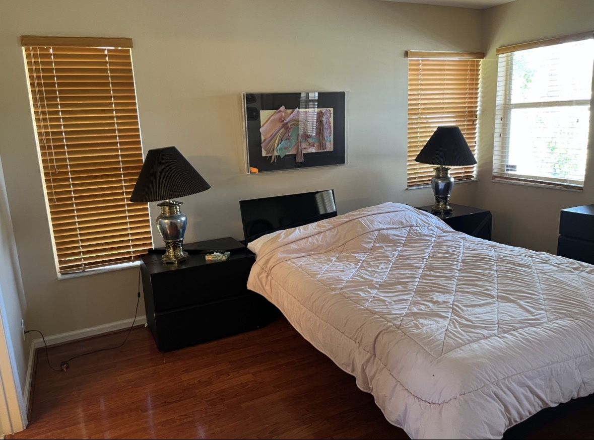 Black Queen Bedroom Set