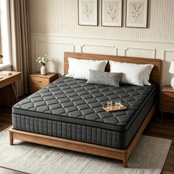 14 in Queen Size Dark Black Hybrid Mattress
