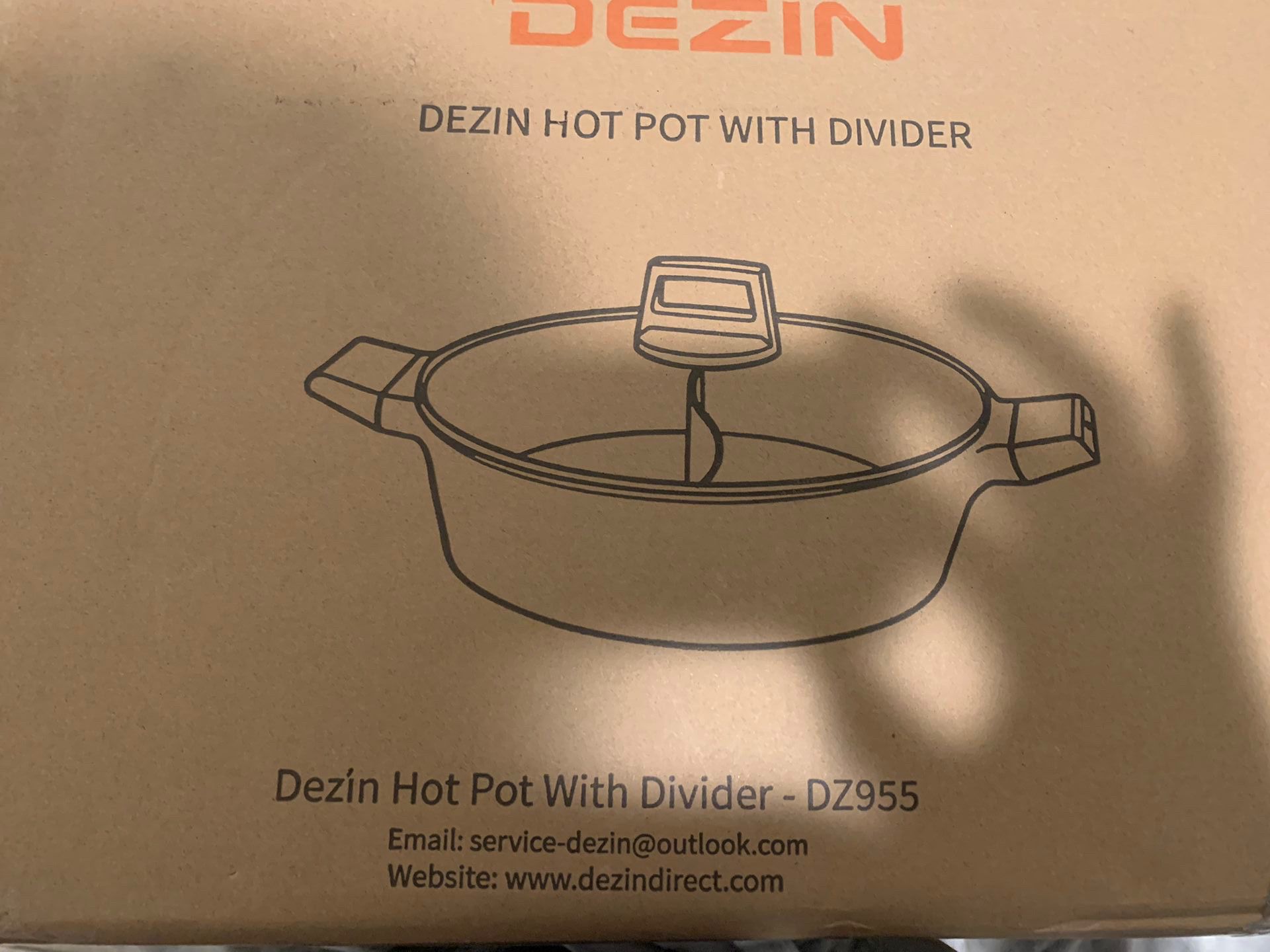 Dezin 5-QT Double-flavor Shabu Pot with Divider, Dual Sided Nonstick 12  Inch Divided Hotpot for Induction Cooktop, Gas Stove & Hot Burner, Soup  Ladle