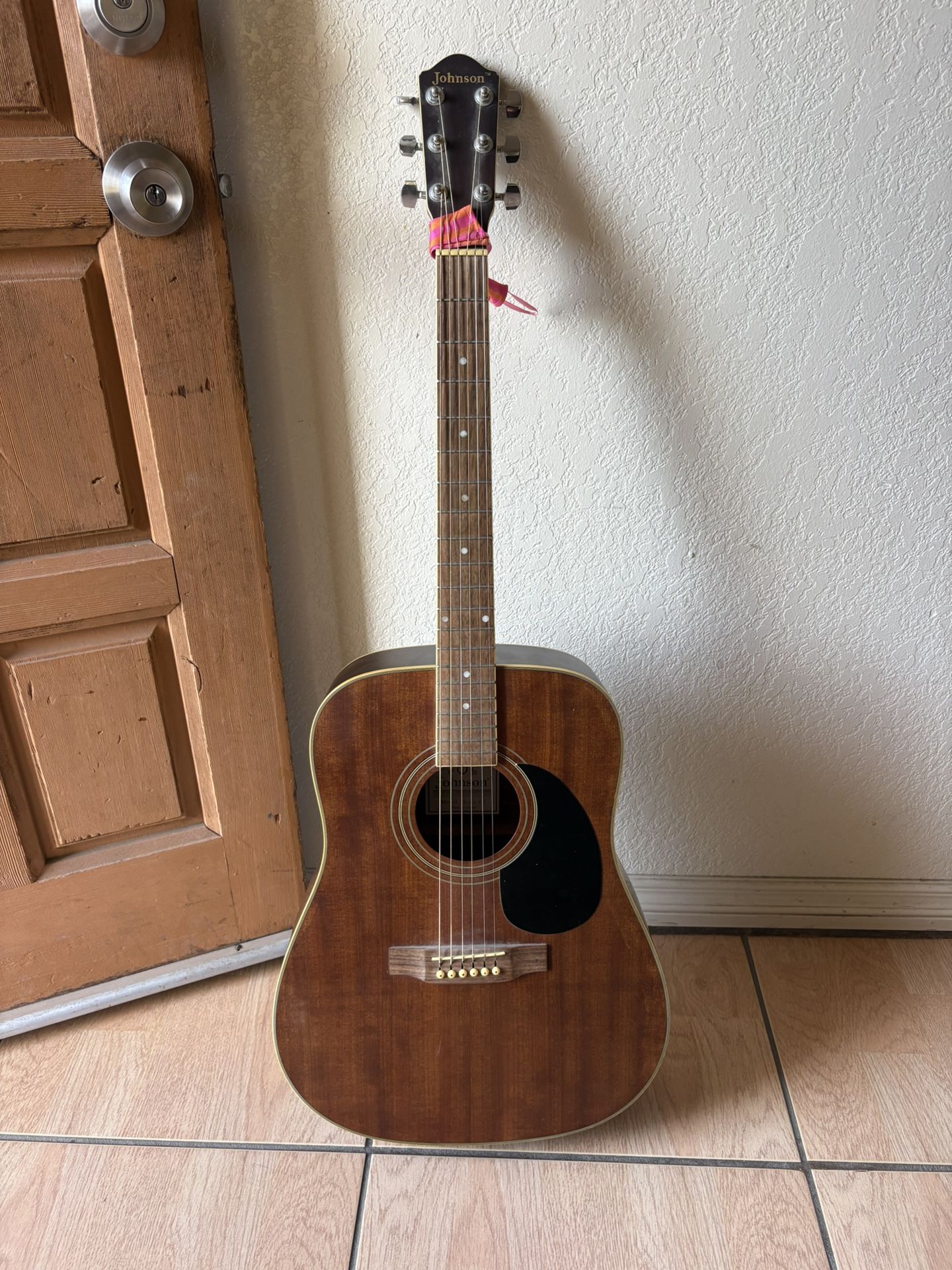 Johnson Guitar