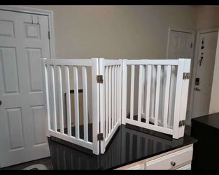 New LZRS Six Panel Dog Gate $20