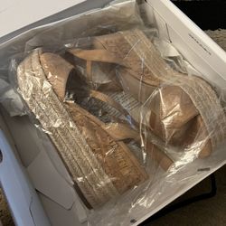 aldo heel platform sandals 