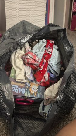 Free clothes 5t