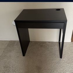 Small Desk