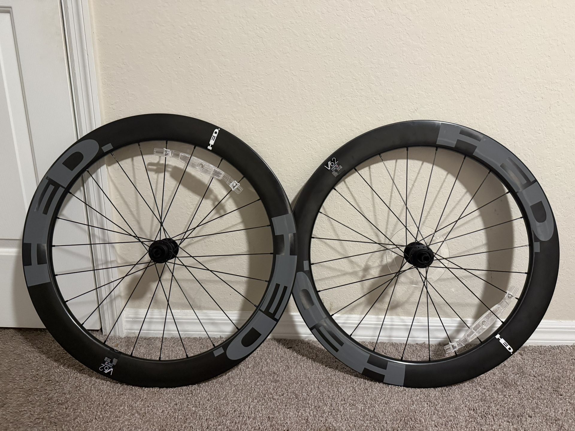 HED Vanquish V62 (Brand New)