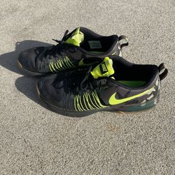 Nike Flywire Shoes