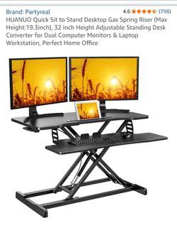 Adjustable sit-to-stand desk riser
