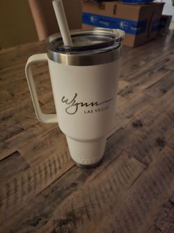 Wynn yeti cooler