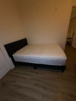 Full Size Bed Frame with Mattress