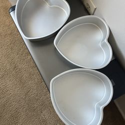 3 Heart Shaped Baking Pans