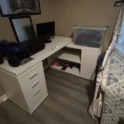 L Shaped Desk
