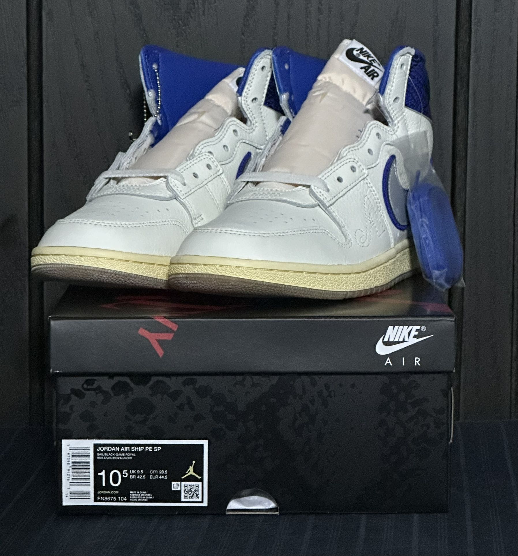 Jordan Air Ship-Awake NY Game Royal (Size 10.5)
