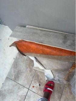 Ceramic tile ( looks like wood ) $40 OBO